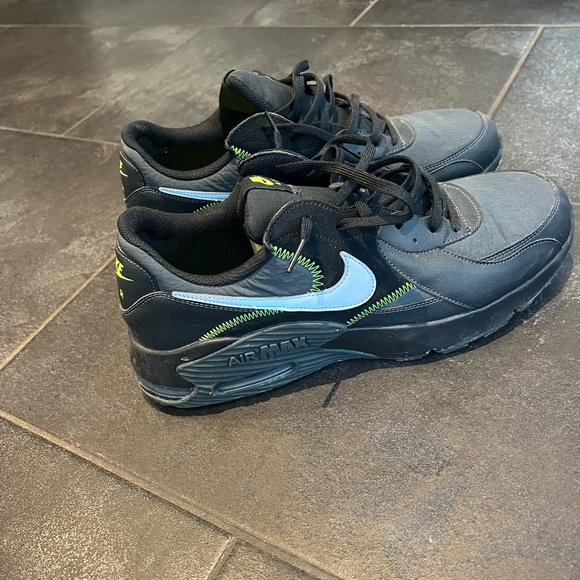 Nike Air Max Excee Exy Blackened Green Neon - Picture 4 of 4